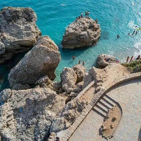 Capistrano Breeze - Luxury Coastal In Capistrano Village, Nerja